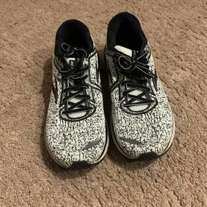 Men’s Brooks running shoes